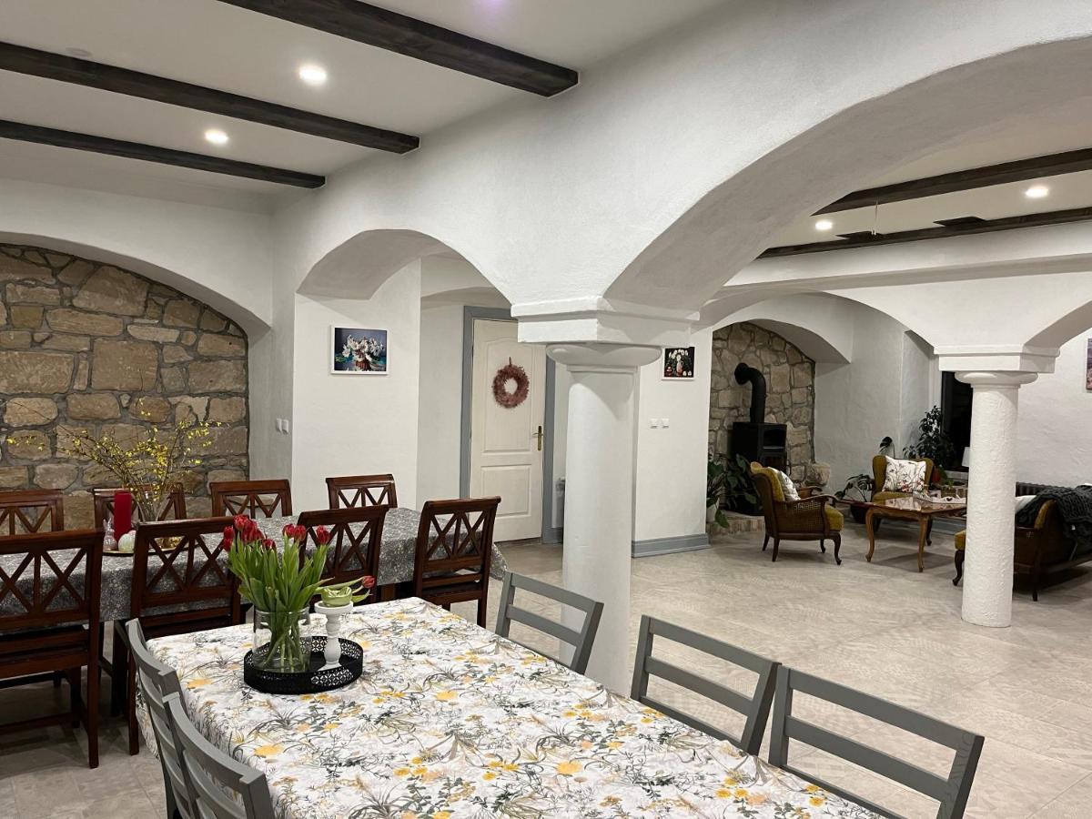 Bed and Breakfast Lawendowa Stajnia Lwowek Slaski Exteriér fotografie